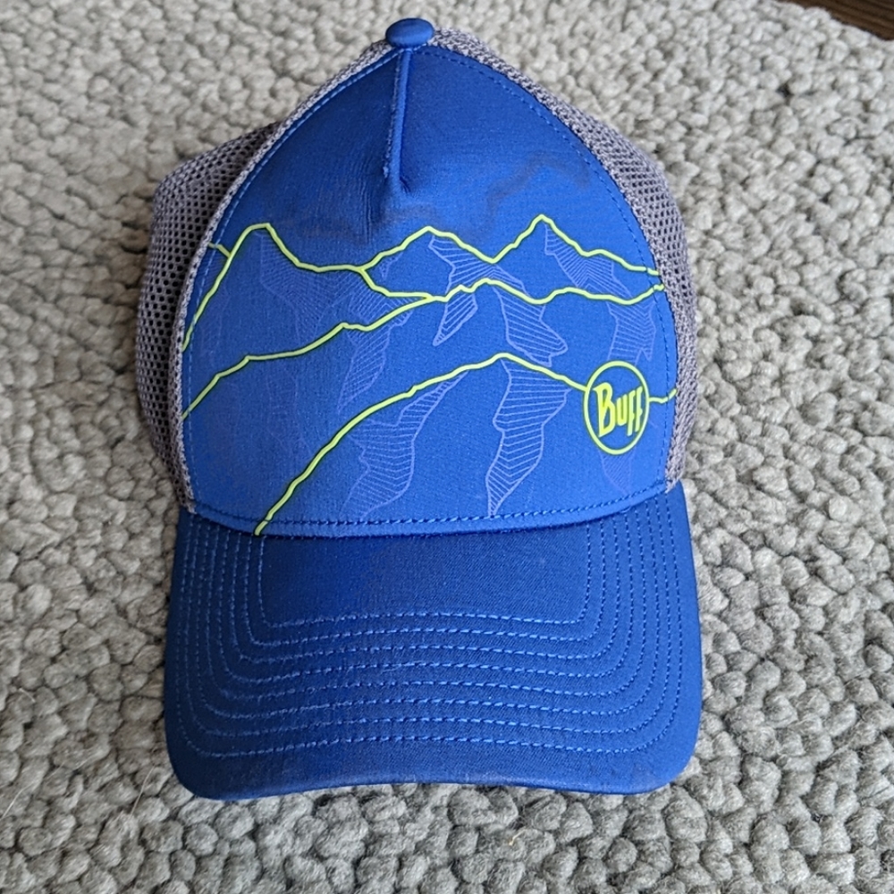 Buff running hat/fitted